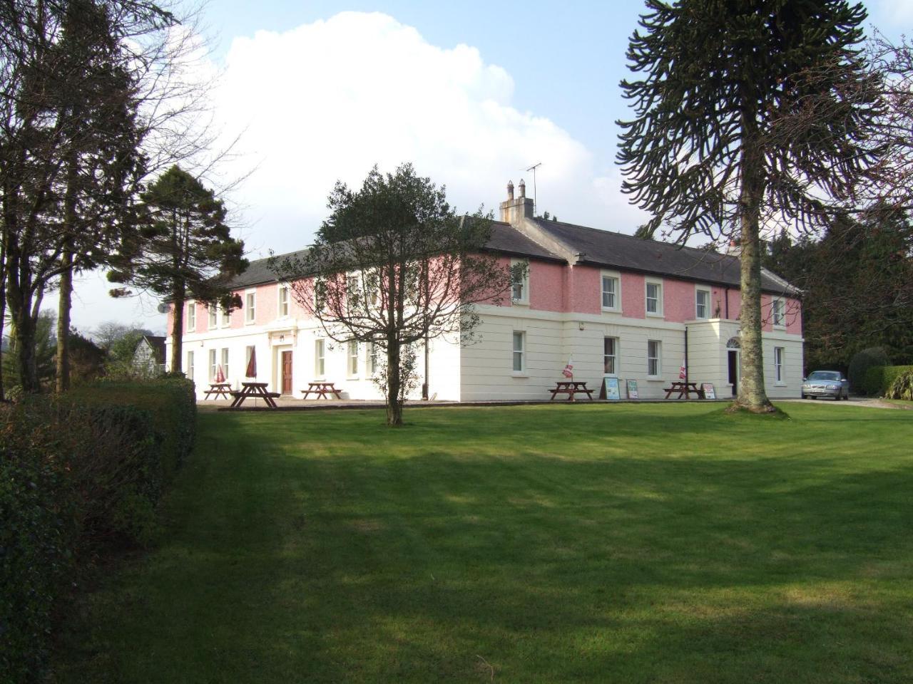 The Pilgrims Rest Hotel (Adults Only) Лисмор Екстериор снимка