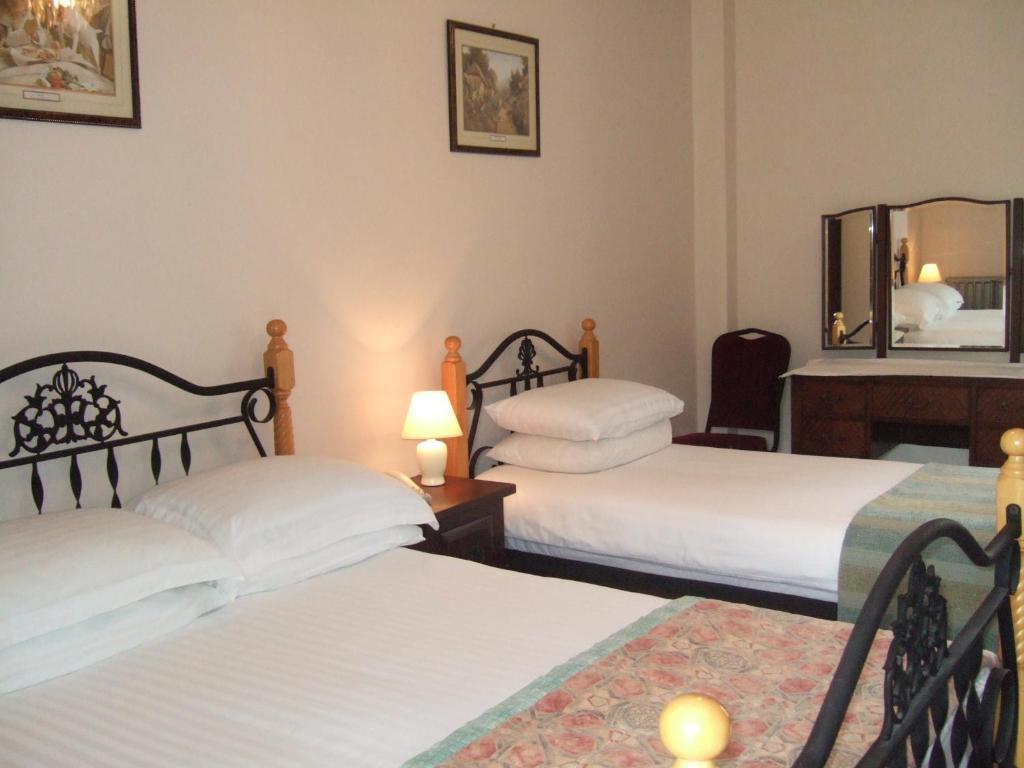 The Pilgrims Rest Hotel (Adults Only) Лисмор Стая снимка